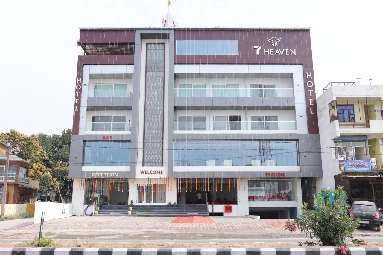 Hotel 7 Heaven Dehradun Eksteriør bilde